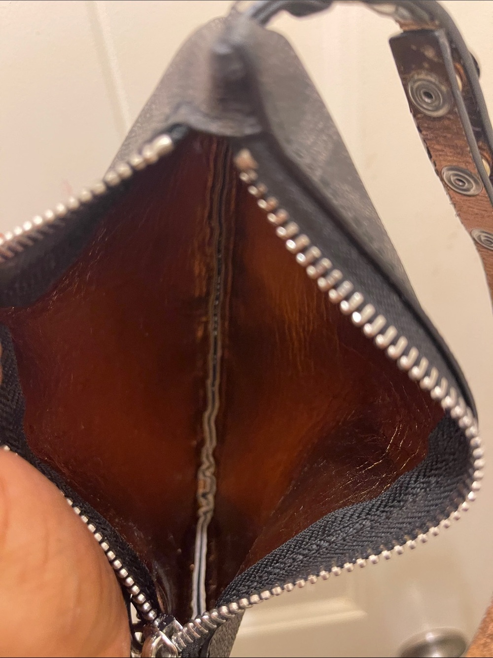 Michael Michael Kors please check all picture of condition - Picture 17 of 17